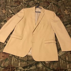 Men’s suit coat. 48 S